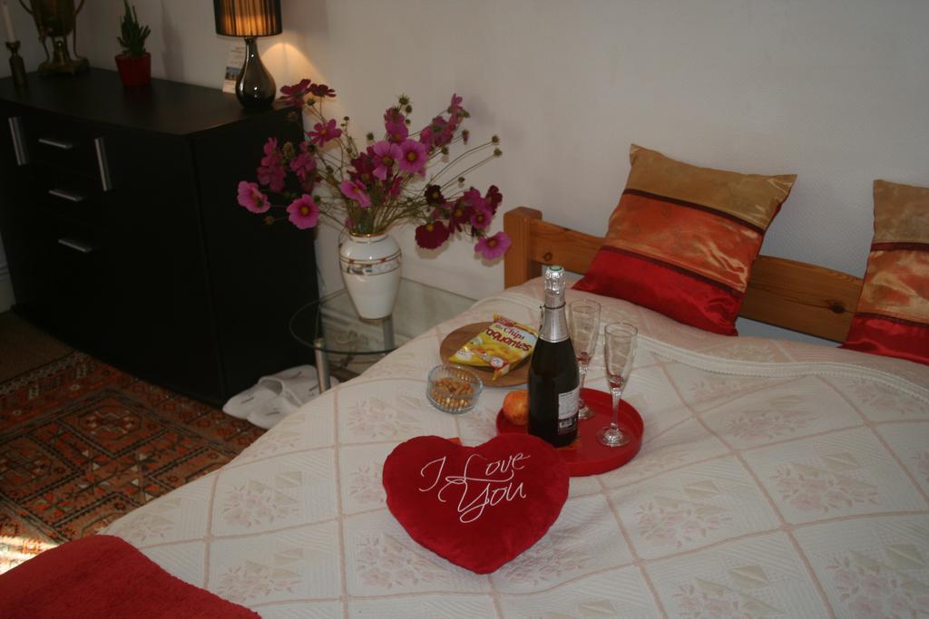 Bed and Breakfast Le Balcon Des Jasses Espere Экстерьер фото