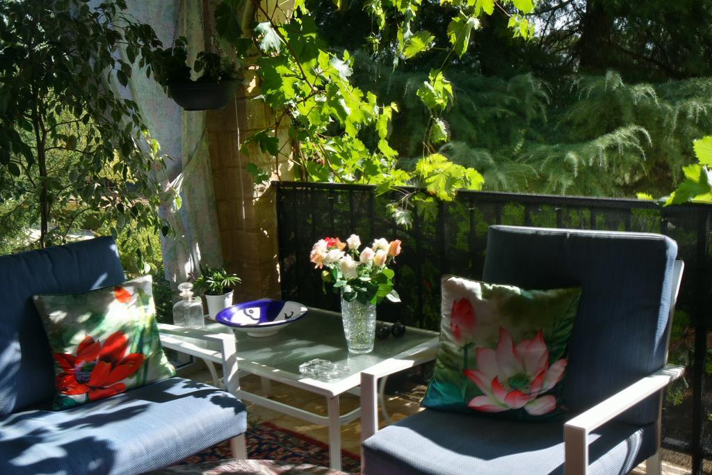 Bed and Breakfast Le Balcon Des Jasses Espere Экстерьер фото