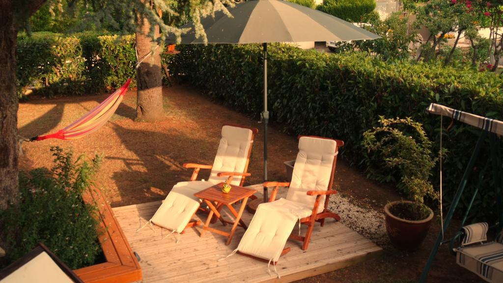 Bed and Breakfast Le Balcon Des Jasses Espere Экстерьер фото