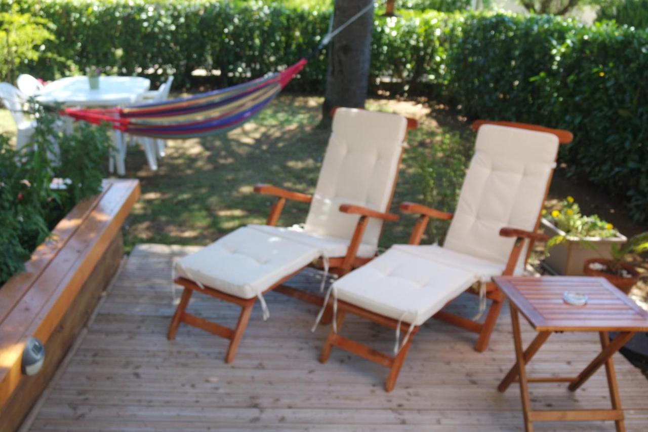 Bed and Breakfast Le Balcon Des Jasses Espere Экстерьер фото